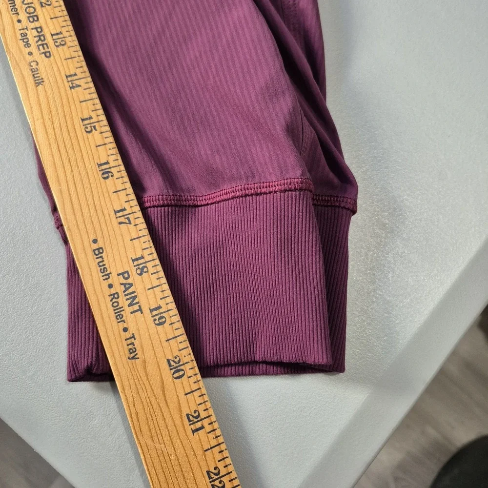 Lululemon In Flux Crop Womens 6 Maroon Dance Pants Capri Soft Waistband